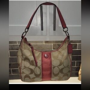 Coach Signature Leather Tag in Rich pink